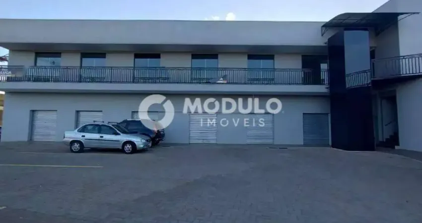 Loja comercial para disponível locação no bairro jardim brasília.