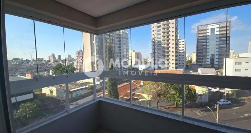 Apartamento com 3 quartos para alugar na Rua Tapajós, --, Saraiva, Uberlândia