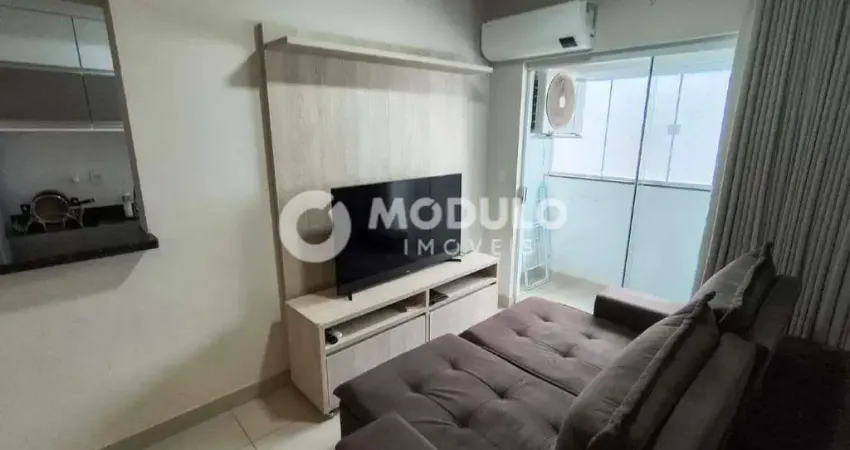 Apartamento mobiliado disponível para locação no bairro santa monica.