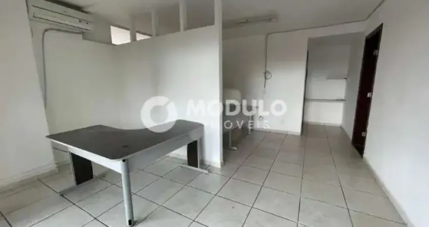 Ponto comercial para alugar na Avenida Afonso Pena, --, Centro, Uberlândia
