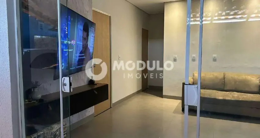 Casa residencial à venda, 2 quartos, 1 suíte, 3 vagas, panorama - uberlândia/mg