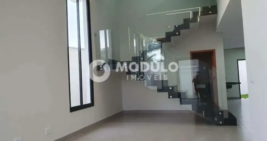 Casa em condomínio fechado com 3 quartos à venda na Rua Alexandrina de Castro Cunha, --, Jardim Colina, Uberlândia