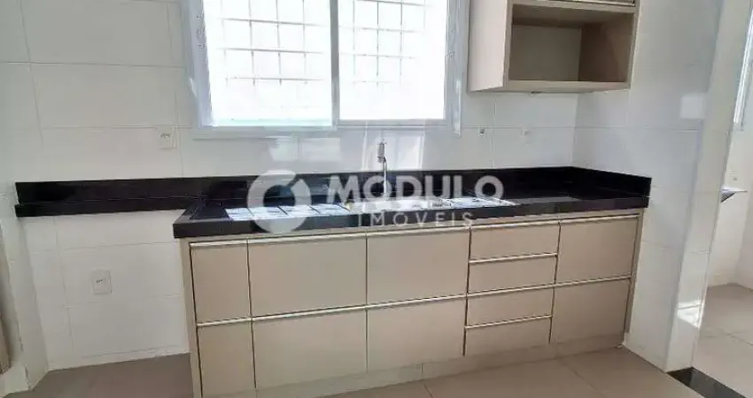 Apartamento disponível para locação no bairro santa mônica.