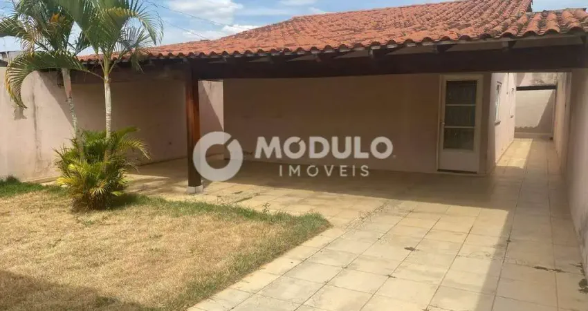 Casa residencial à venda, 3 quartos, 5 vagas, jardim canaa - uberlândia/mg
