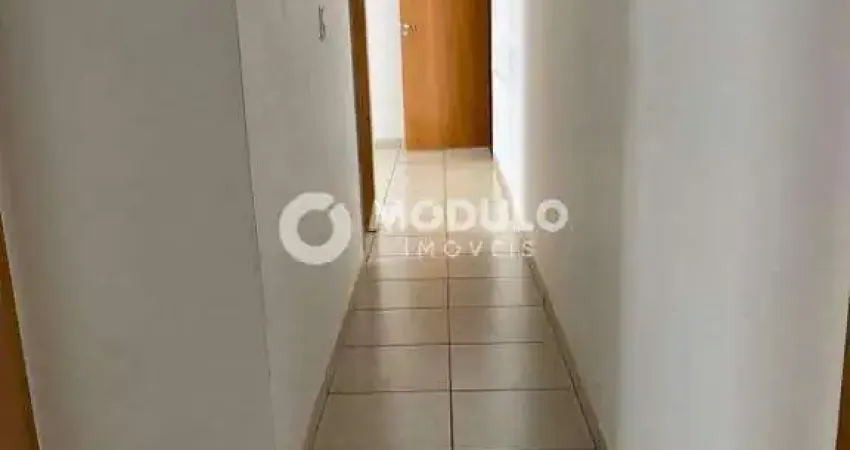 Apartamento à venda, 2 quartos, 1 vaga, jardim celia - uberlândia/mg