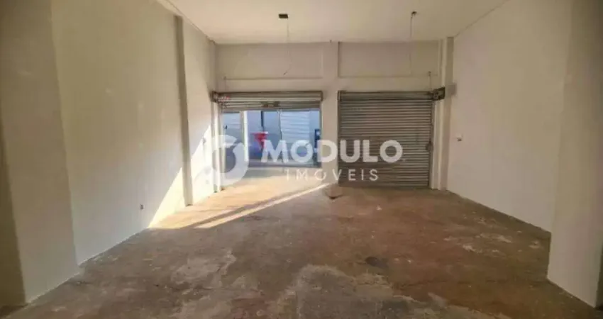 Galpão comercial disponivel para locação no bairro jardim botânico.
