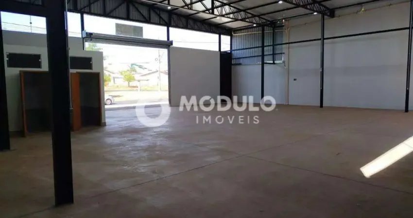 Galpão/depósito/barracão à venda, 3 vagas, jardim patricia - uberlândia/mg