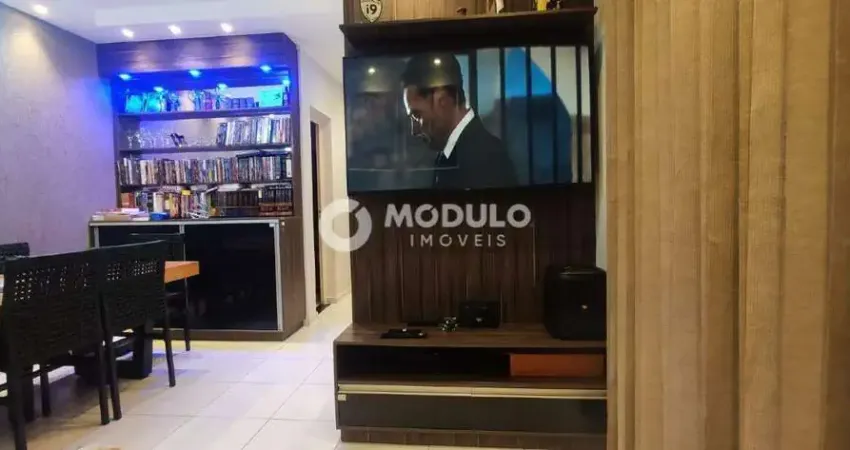 Apartamento à venda, 3 quartos, 1 suíte, 1 vaga, jardim patricia - uberlândia/mg