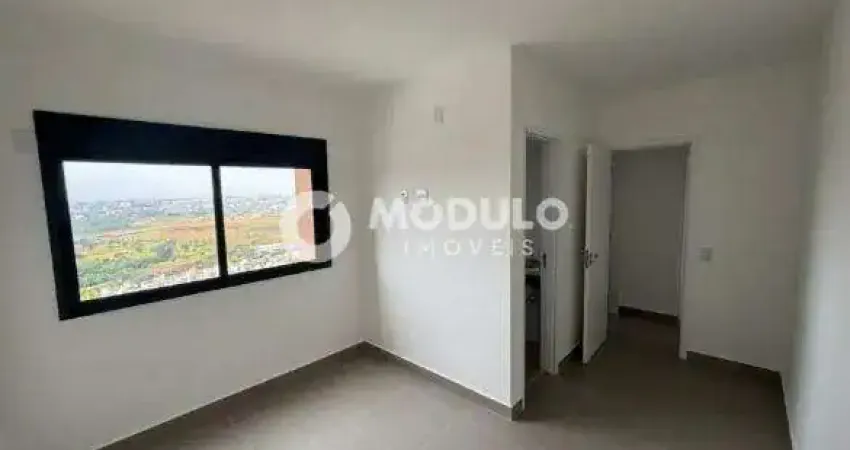 Apartamento com 2 quartos para alugar na Rua Sintra, --, Granja Marileusa, Uberlândia