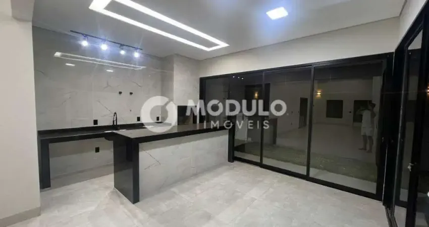 Casa residencial à venda, 3 quartos, 1 suíte, 2 vagas, quinta alto umuarama - uberlândia/mg