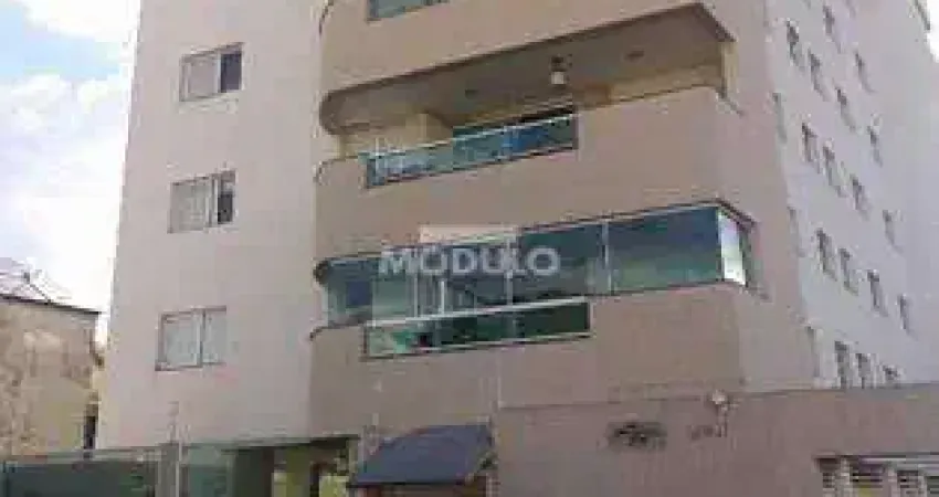 Apartamento com 3 quartos para alugar na Rua Adelino Franco, --, Cazeca, Uberlândia