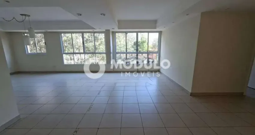 Apartamento disponivel para locação no bairro vigilato pereira.