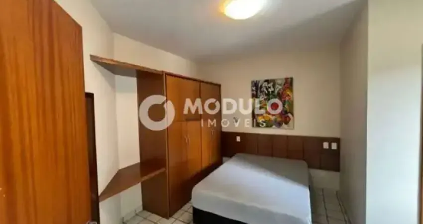 Apartamento com 1 quarto para alugar na Rua Triângulo Mineiro, --, Copacabana, Uberlândia