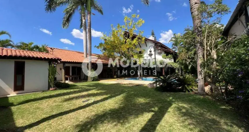 Casa comercial / residencial à venda, 5 quartos, 2 suítes, 5 vagas, morada da colina - uberlândia/mg