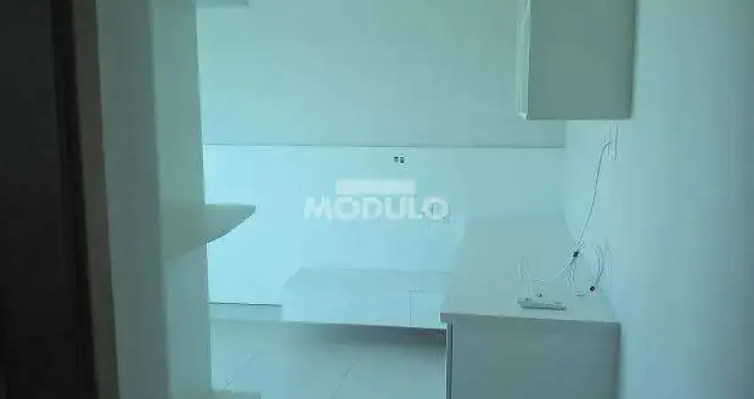 Casa em condomínio disponível para locação no bairro jardins barcelona