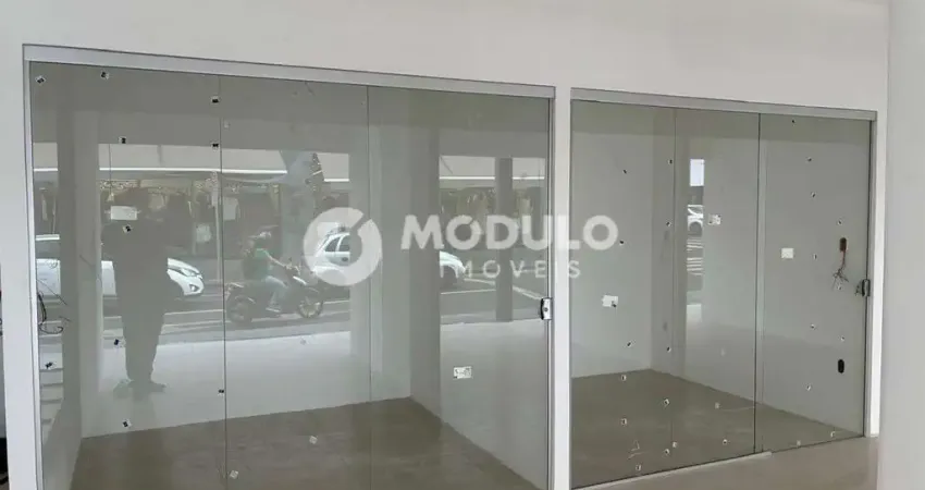 Ponto comercial para alugar na Avenida Floriano Peixoto, --, Centro, Uberlândia