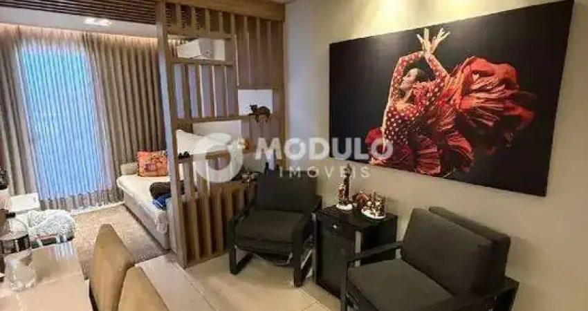 Apartamento mobiliado à venda, 3 quartos, 1 suíte, 2 vagas, tubalina - uberlândia/mg