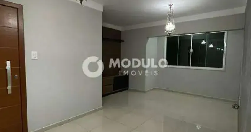 Apartamento à venda, 2 quartos, 1 suíte, 1 vaga, segismundo pereira - uberlândia/mg