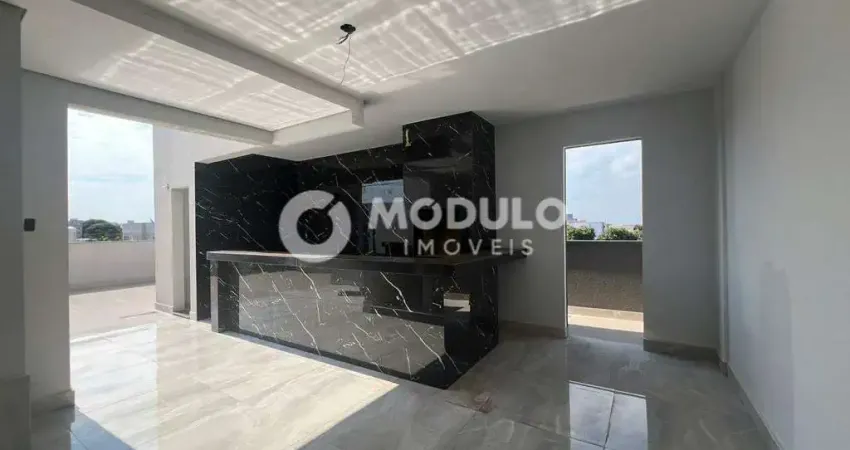 Cobertura duplex à venda, 3 quartos, 1 suíte, 1 vaga, santa mônica - uberlândia/mg