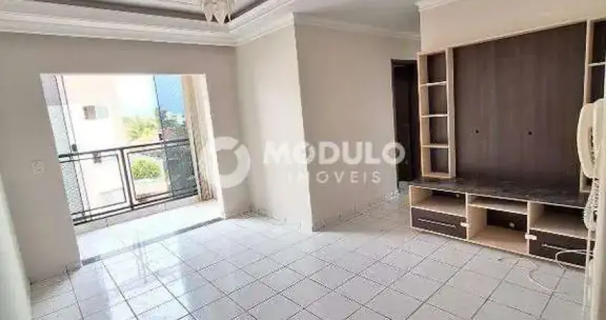 Apartamento disponivel para locação no bairro segismundo pereira.