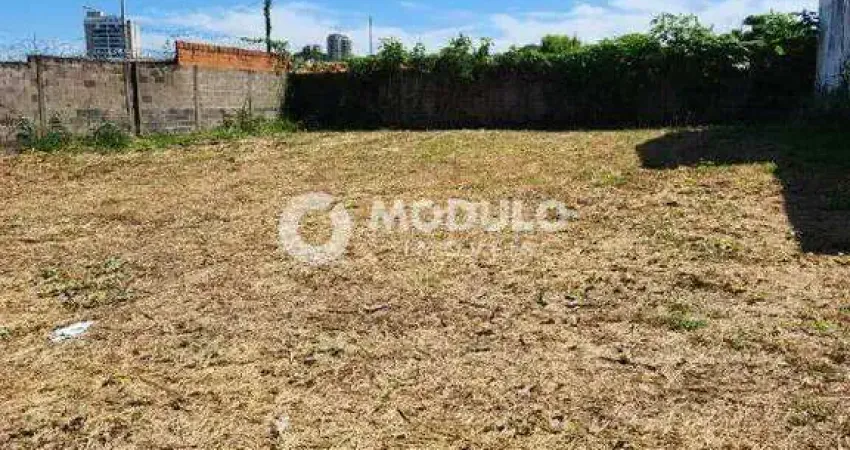 Terreno à venda na Rua Carvalho de Mendonça, --, Pampulha, Uberlândia