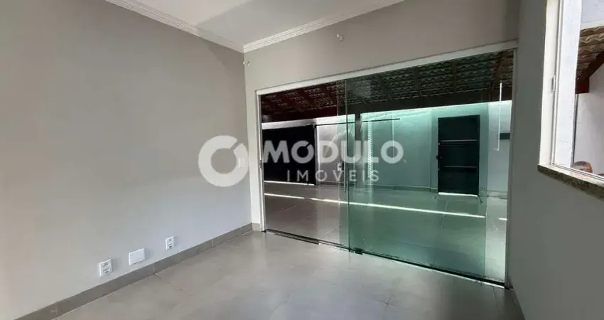 Casa residencial à venda, 2 quartos, 3 vagas, jardim europa - uberlândia/mg