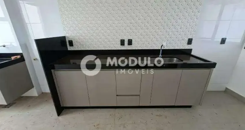 Casa com 2 quartos para alugar na Rua Ciano, --, Grand Ville, Uberlândia