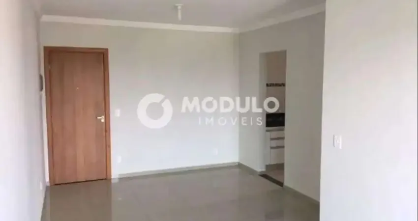 Apartamento com 2 quartos para alugar na Rua das Raízes, --, Granada, Uberlândia
