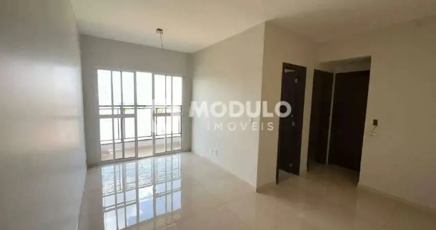 Apartamento com 2 quartos para alugar na Rua Senador Furtado, --, Tubalina, Uberlândia