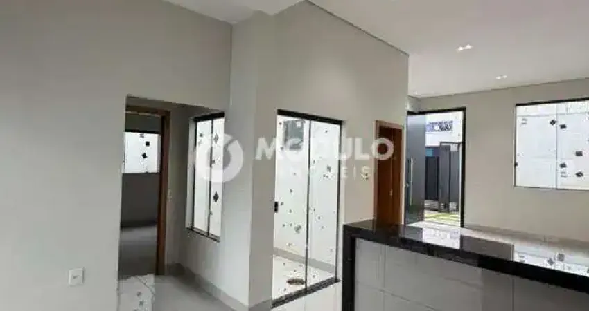 Casa com 3 quartos à venda na Rua Francelina Valéria do Nascimento, --, Santa Rosa, Uberlândia