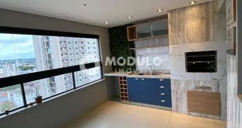 APARTAMENTO à venda, 3 quartos, 1 suíte, 2 vagas, Santa Mônica - Uberlândia/MG
