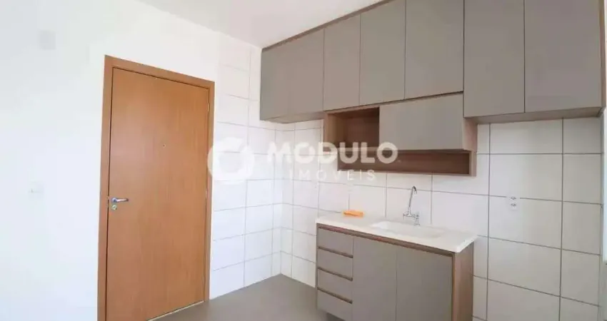Apartamento disponível para locação no bairro Shopping Park.