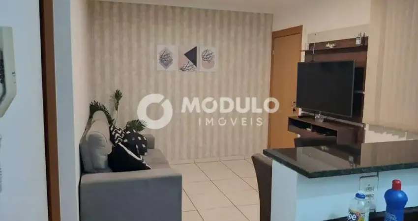 APARTAMENTO à venda, 2 quartos, 1 vaga, JARDIM HOLANDA - Uberlândia/MG