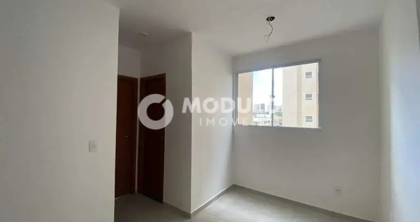 Apartamento disponível para locação no bairro Shopping Park.