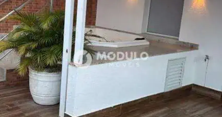 Cobertura com 3 quartos à venda na Rua Eduardo Marquez, --, Osvaldo Rezende, Uberlândia