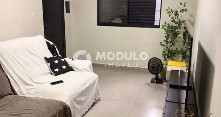 CASA RESIDENCIAL à venda, 3 quartos, 1 suíte, 2 vagas, Aclimação - Uberlândia/MG