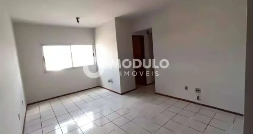 Apartamento disponível para locação no bairro Osvaldo Rezende.
