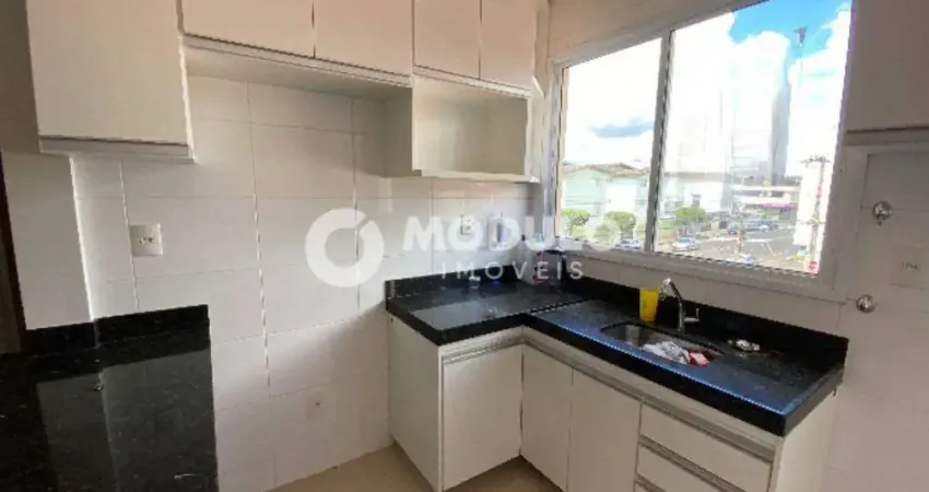 Apartamento disponível para locação no bairro Santa Mônica.