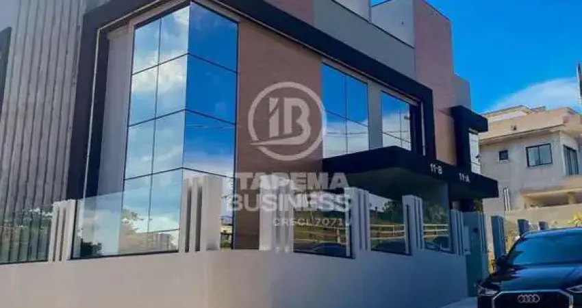 Casa com 4 quartos à venda na Rua 109, 180, Canto da Praia, Itapema