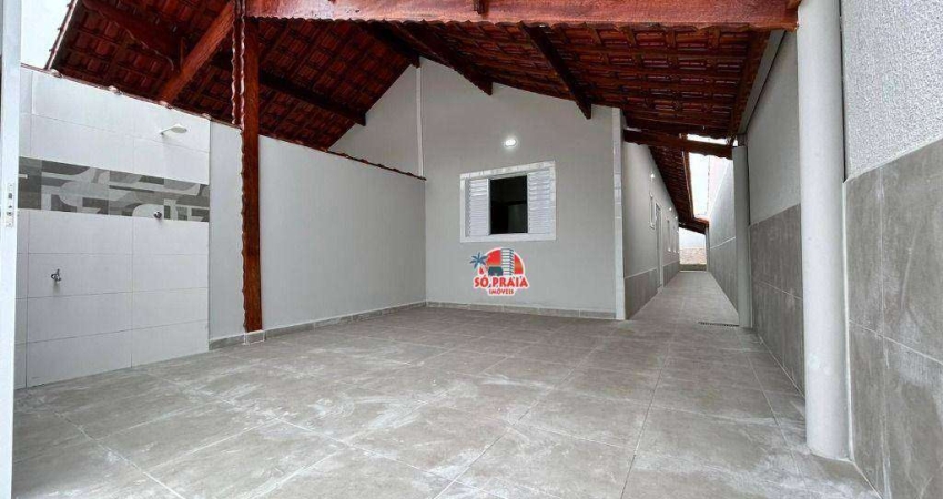 Casa com 2 dormitórios à venda, 76 m² por R$ 375.900,00 - Jardim Praia Grande - Mongaguá/SP