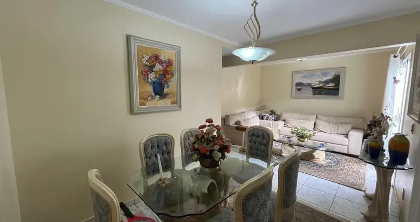 Sobrado no EcoVillage 2 pronto para morar todo com armários planejados, sala ampliada 3 ambientes, área gourmet e 3 vagas de garagem.