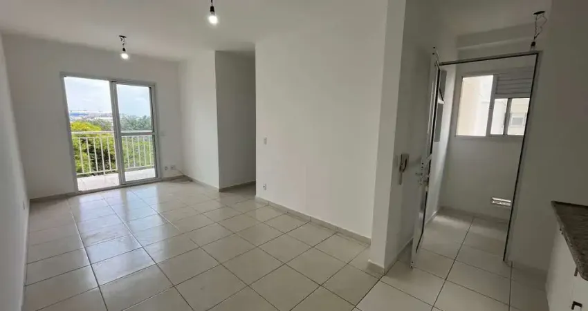 Apto pronto para morar e desocupado, vista livre, 3 dorms sendo 1 suíte, varanda e 1 vaga.