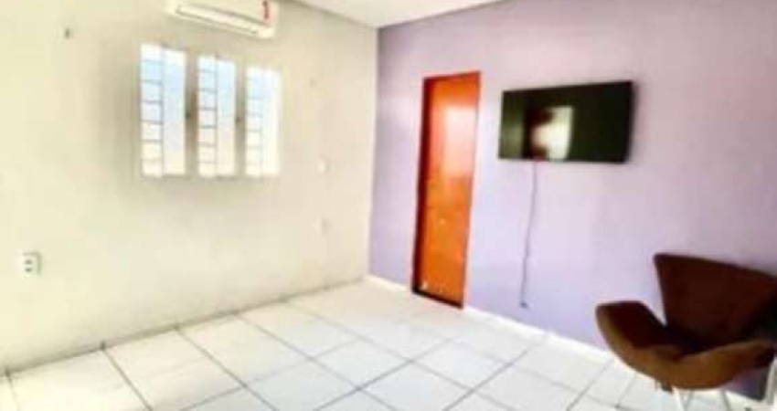 Casa com 3 quartos à venda na Quadra 04, Gurupi, Teresina