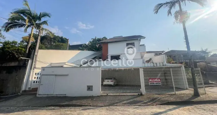 Apartamento com 1 Dormitório Mobiliado na Fortaleza!