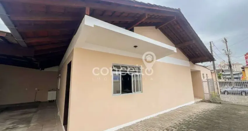 Casa com 3 quartos para alugar no Garcia, Blumenau 