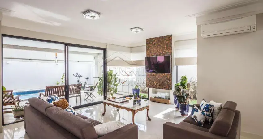 Casa com 3 quartos, 300 m², à venda por R$ 1.900.000- Campos do Conde Chambord - Tremembé/SP