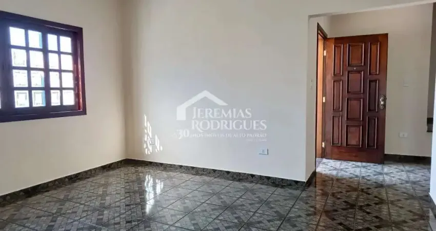 Casa com 3 quartos, 223 m², venda por R$670.000 - Campo Alegre - Pindamonhangaba/SP
