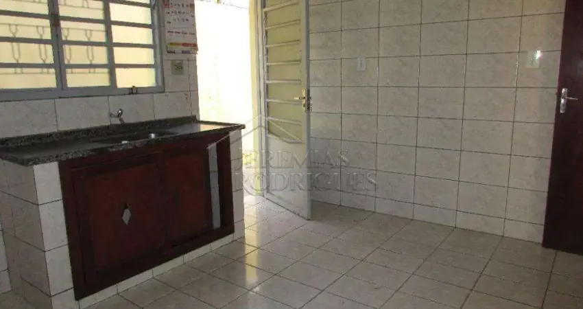 Casa com 3 quartos à venda na Vila Suiça, Pindamonhangaba 
