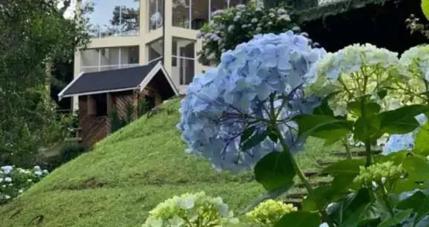 Casa com 9 quartos à venda na Vila Capivari, Campos do Jordão