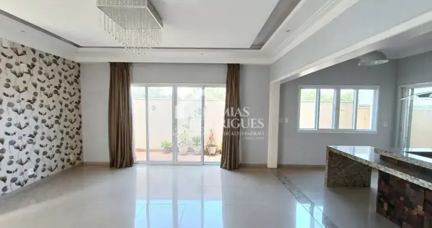 Casa em condomínio fechado com 3 quartos à venda no Loteamento Residencial Reserva dos Lagos, Pindamonhangaba 